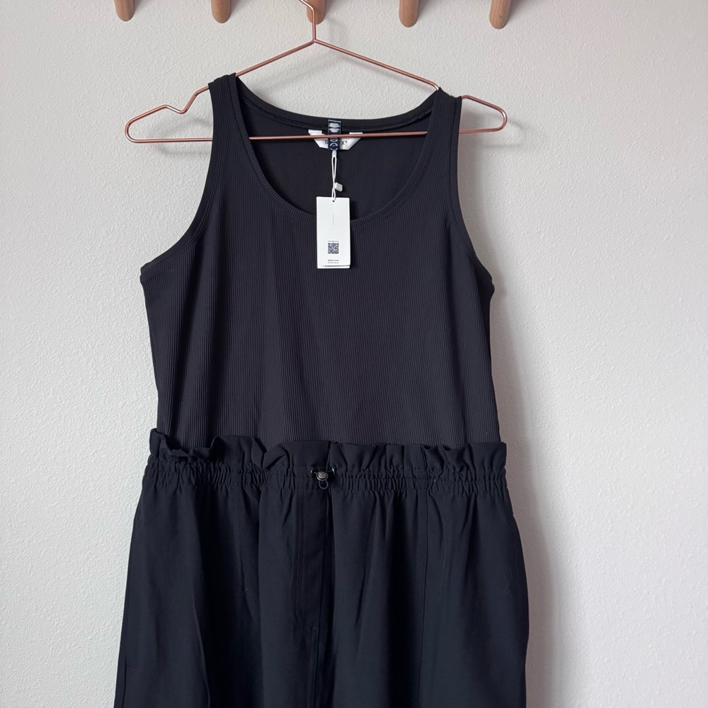 SPANX Casual Fridays Cargo Maxi Dress in Black - Picture 4 of 15